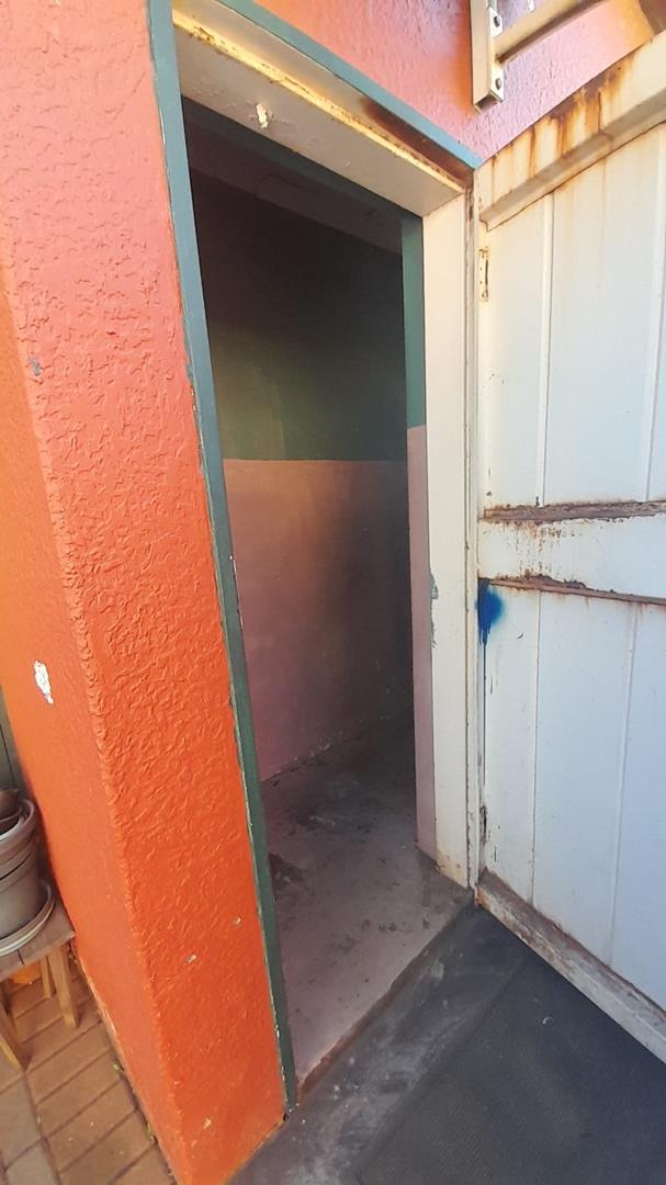 3 Bedroom Property for Sale in Rhodesfield Gauteng