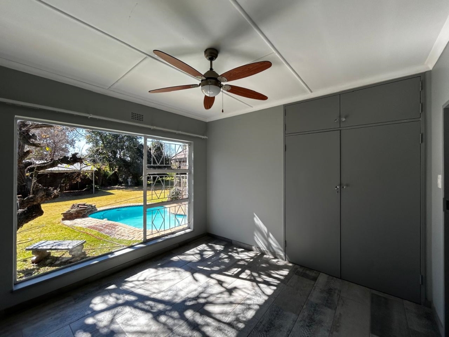 4 Bedroom Property for Sale in Flora Gardens Gauteng