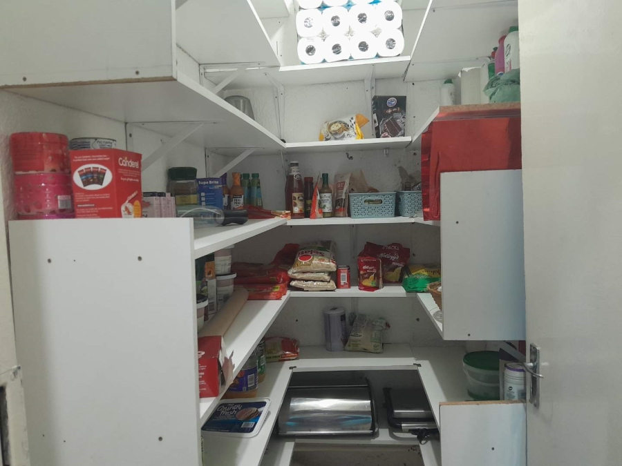 3 Bedroom Property for Sale in Regents Park Gauteng