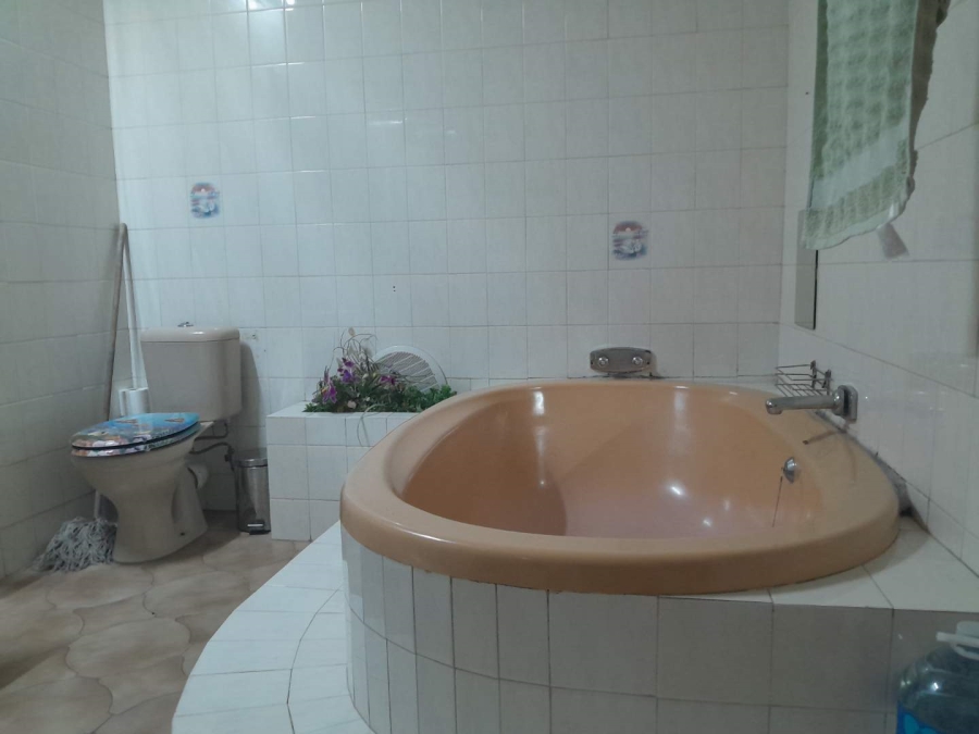 3 Bedroom Property for Sale in Regents Park Gauteng