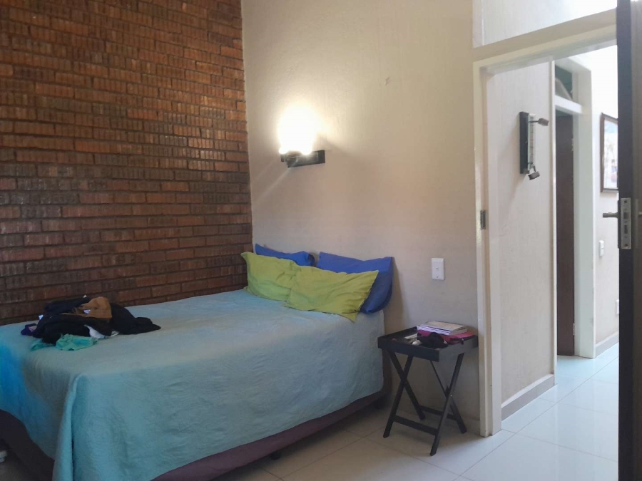 2 Bedroom Property for Sale in The Hill Gauteng