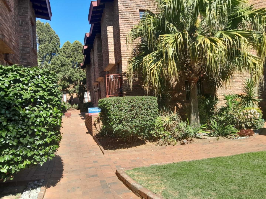 2 Bedroom Property for Sale in The Hill Gauteng