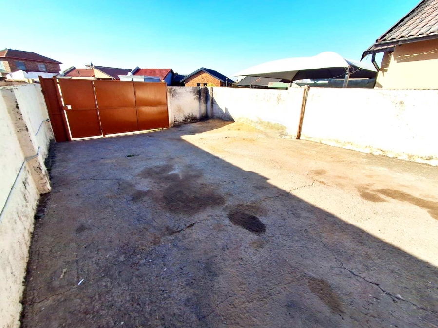 2 Bedroom Property for Sale in Rabie Ridge Gauteng