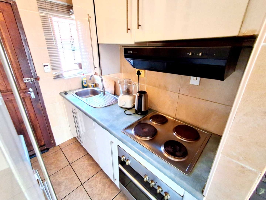 2 Bedroom Property for Sale in Rabie Ridge Gauteng