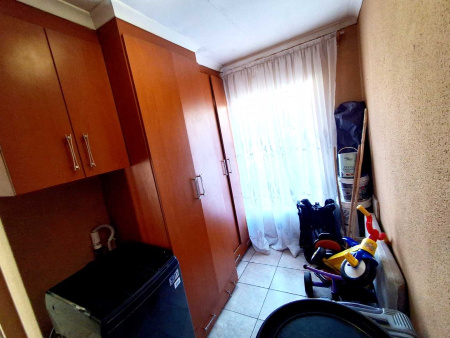 2 Bedroom Property for Sale in Rabie Ridge Gauteng