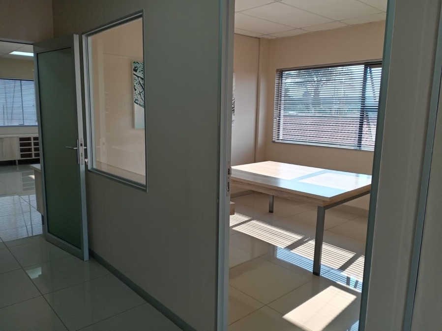 To Let Commercial Property for Rent in Glen Marais Gauteng