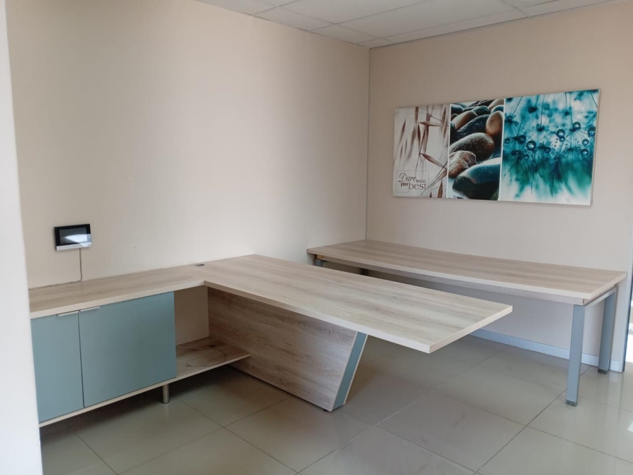 To Let Commercial Property for Rent in Glen Marais Gauteng