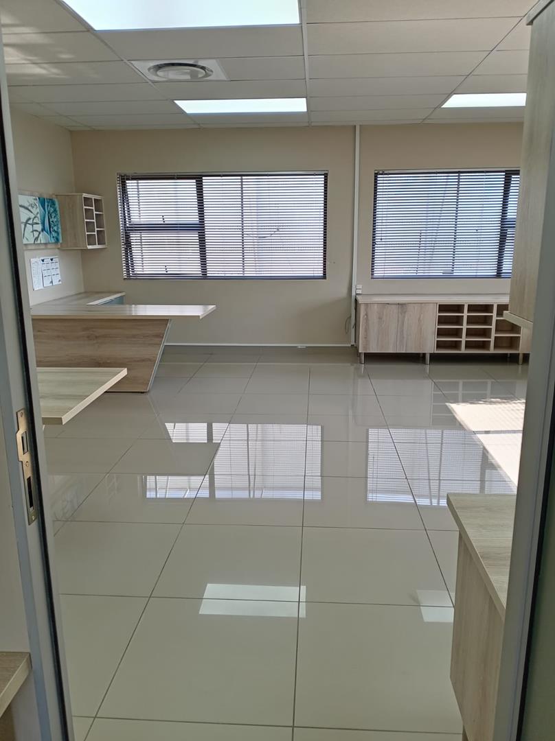 To Let Commercial Property for Rent in Glen Marais Gauteng