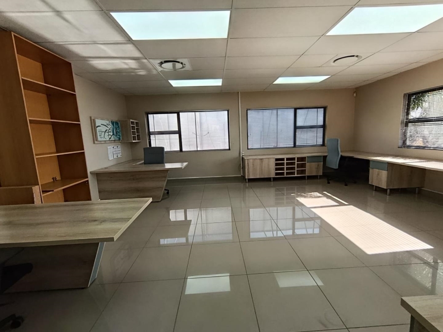 To Let Commercial Property for Rent in Glen Marais Gauteng
