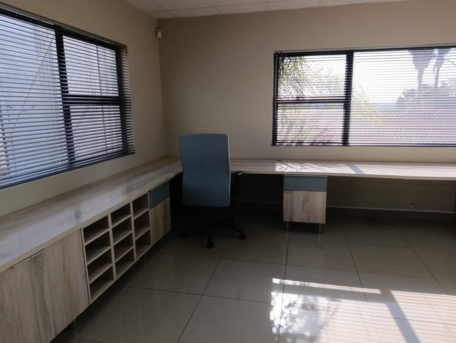 To Let Commercial Property for Rent in Glen Marais Gauteng