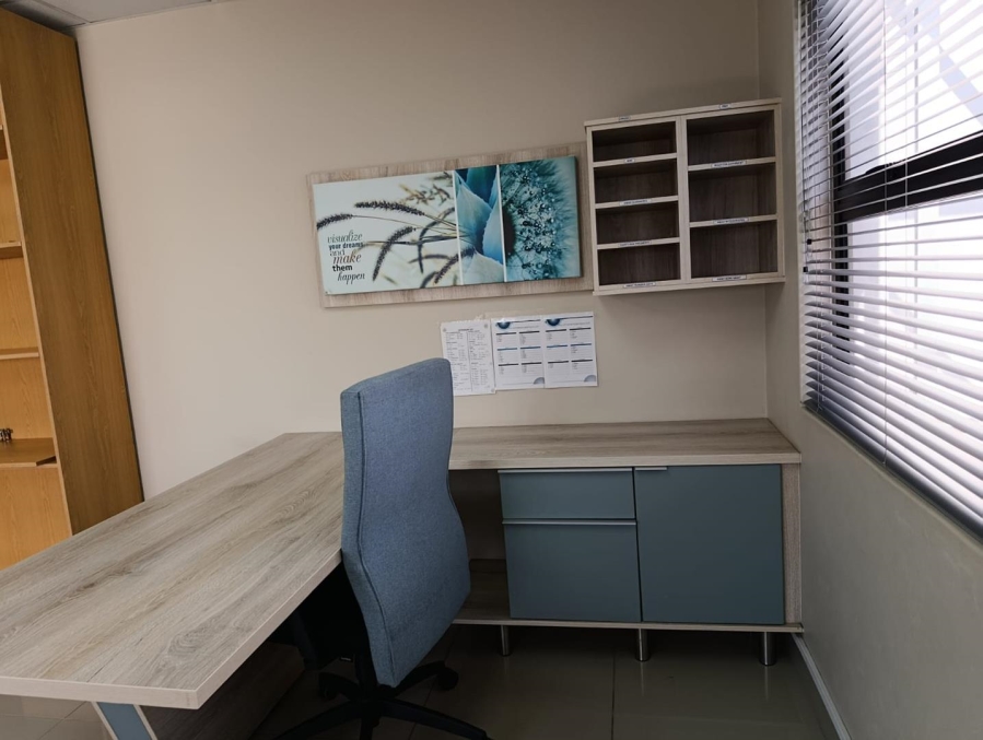 To Let Commercial Property for Rent in Glen Marais Gauteng