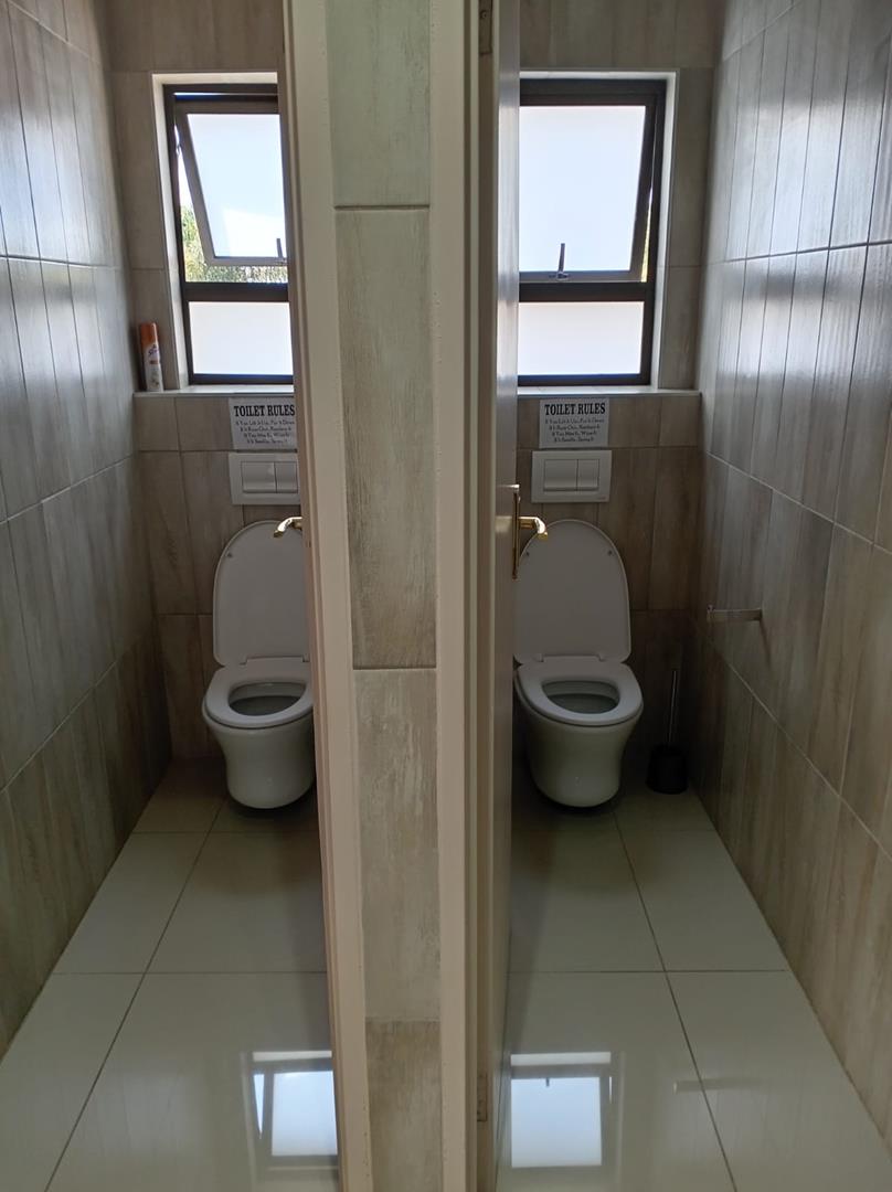 To Let Commercial Property for Rent in Glen Marais Gauteng