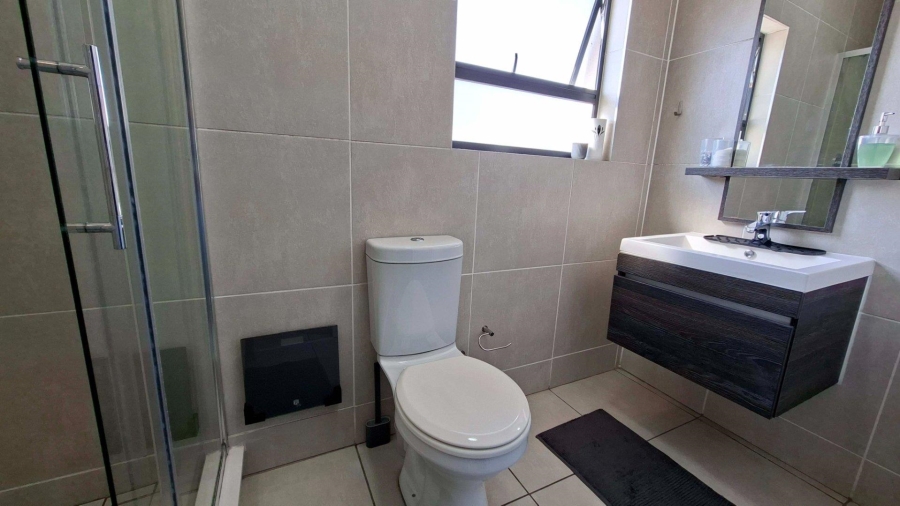 1 Bedroom Property for Sale in Petervale Gauteng