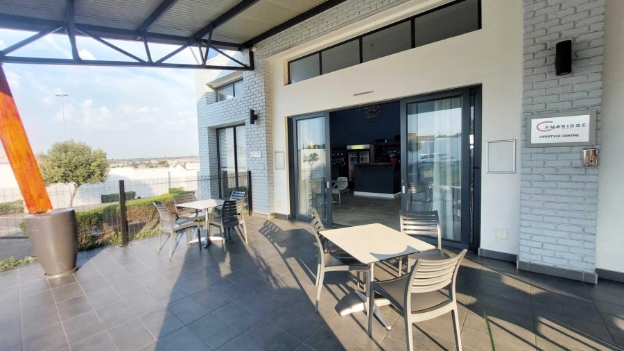 1 Bedroom Property for Sale in Petervale Gauteng