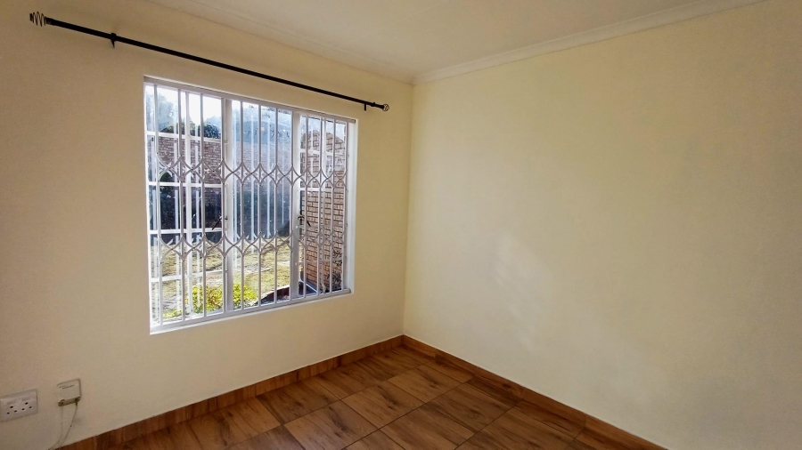 To Let 3 Bedroom Property for Rent in Olivedale Gauteng