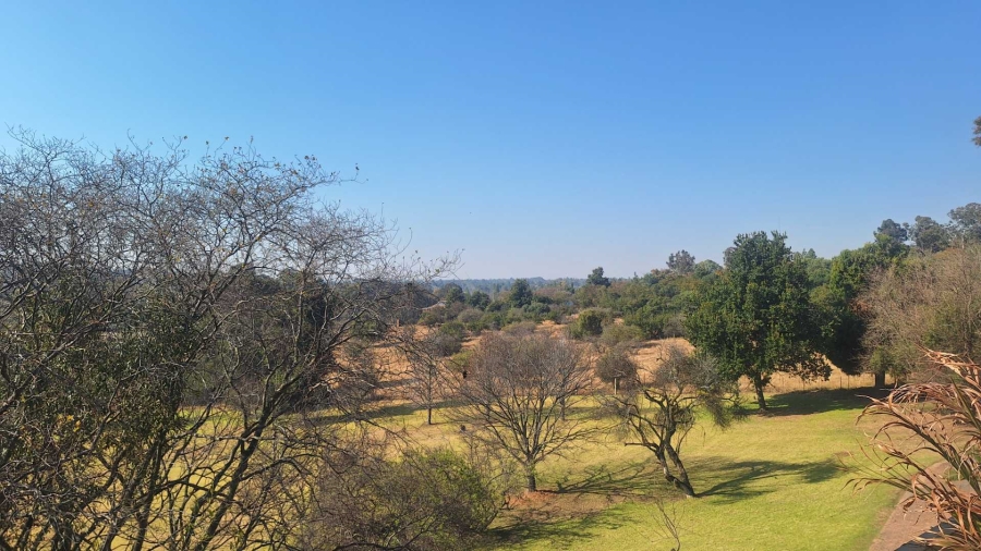 To Let 2 Bedroom Property for Rent in Ruimsig Gauteng