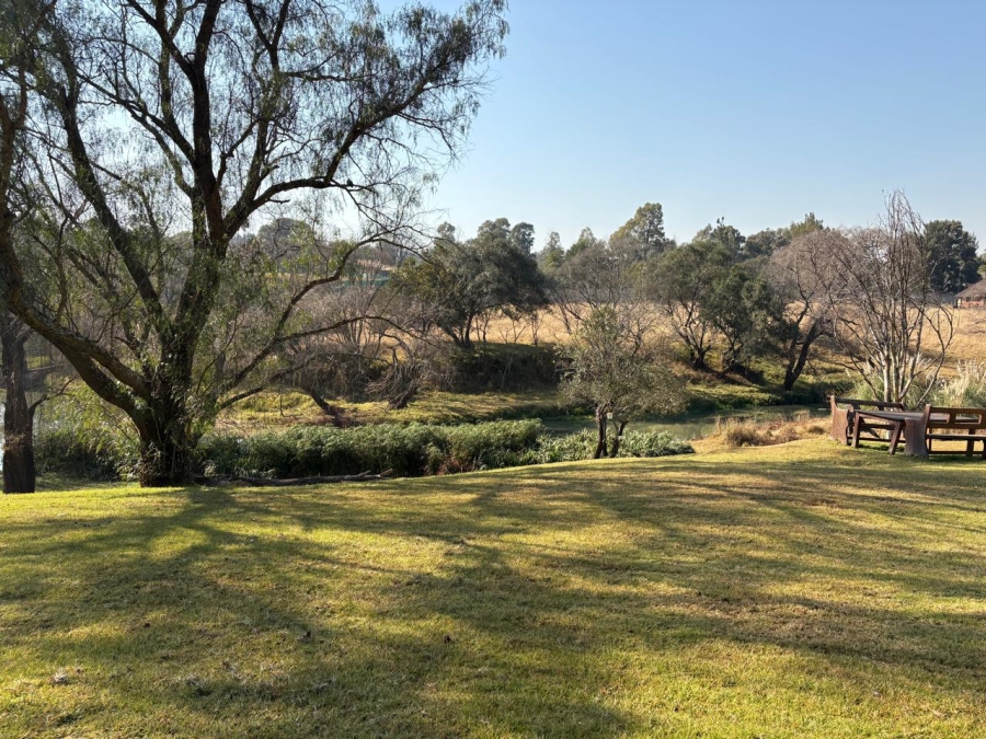 To Let 2 Bedroom Property for Rent in Ruimsig Gauteng