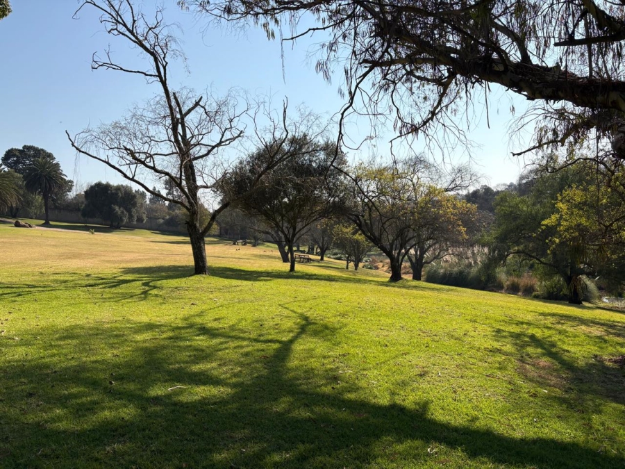 To Let 2 Bedroom Property for Rent in Ruimsig Gauteng