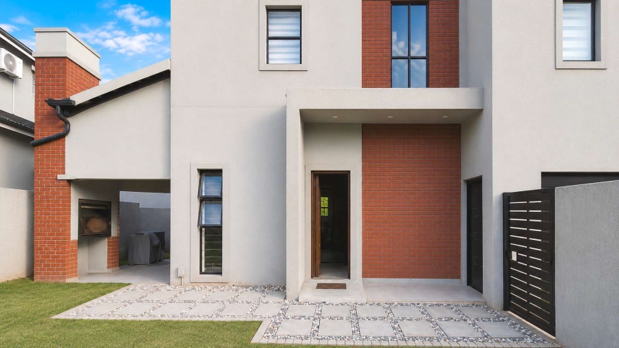 3 Bedroom Property for Sale in Ferndale Gauteng