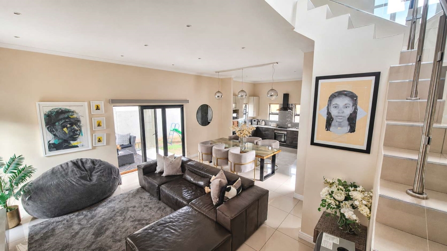 3 Bedroom Property for Sale in Ferndale Gauteng