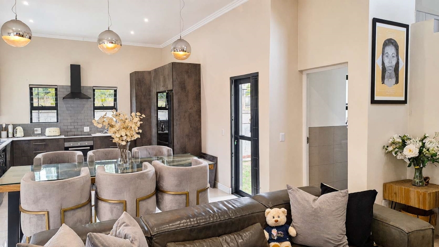 3 Bedroom Property for Sale in Ferndale Gauteng