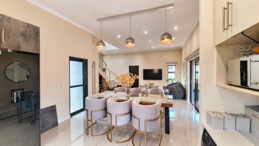 3 Bedroom Property for Sale in Ferndale Gauteng