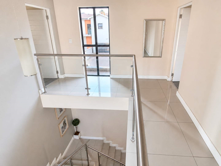 3 Bedroom Property for Sale in Ferndale Gauteng