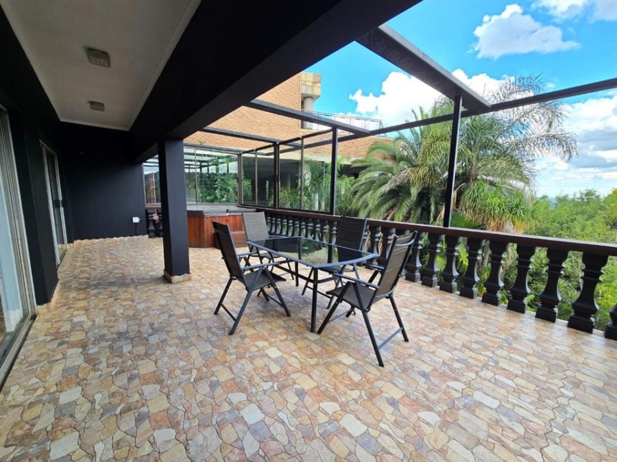8 Bedroom Property for Sale in Bassonia Gauteng