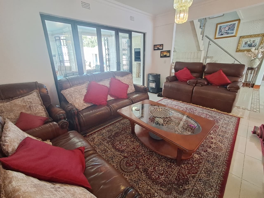 4 Bedroom Property for Sale in Brackendowns Gauteng