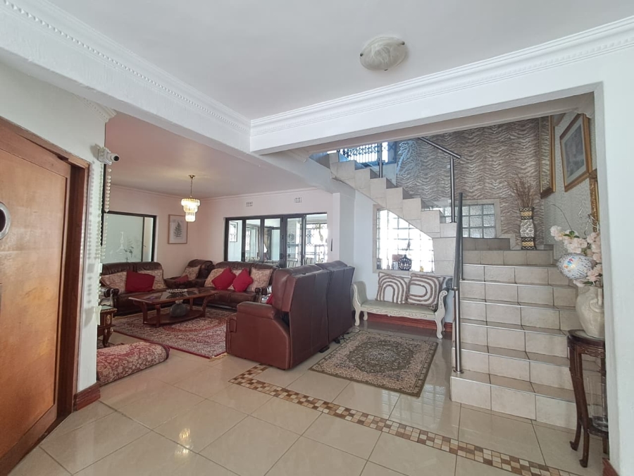 4 Bedroom Property for Sale in Brackendowns Gauteng