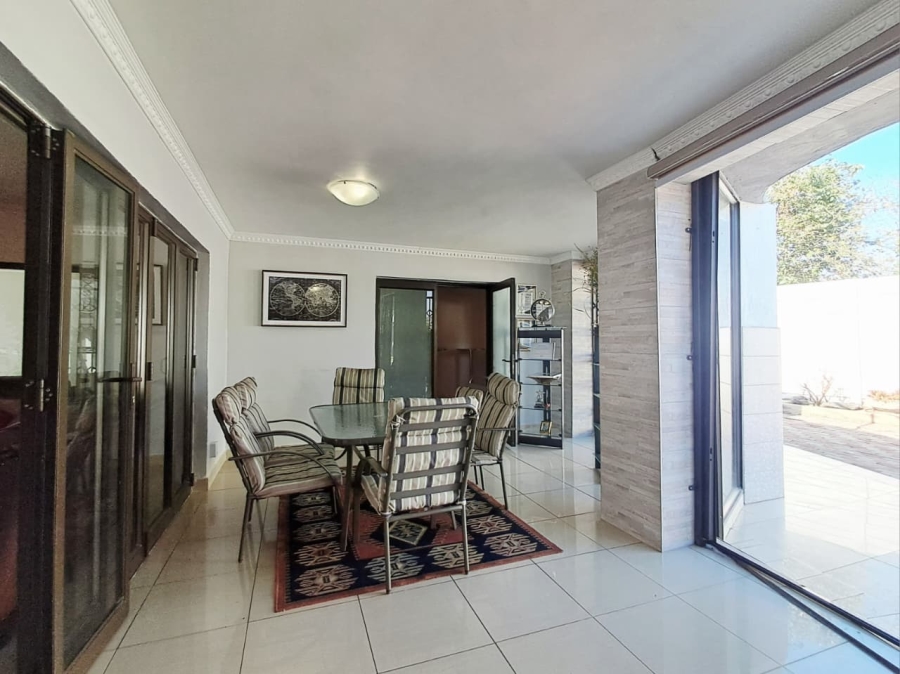 4 Bedroom Property for Sale in Brackendowns Gauteng