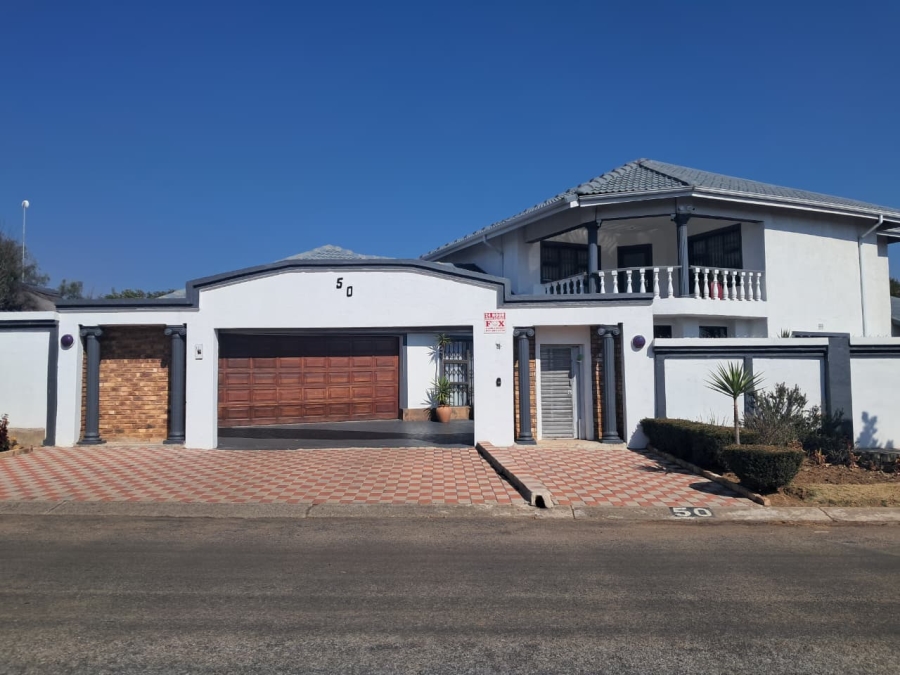 4 Bedroom Property for Sale in Brackendowns Gauteng