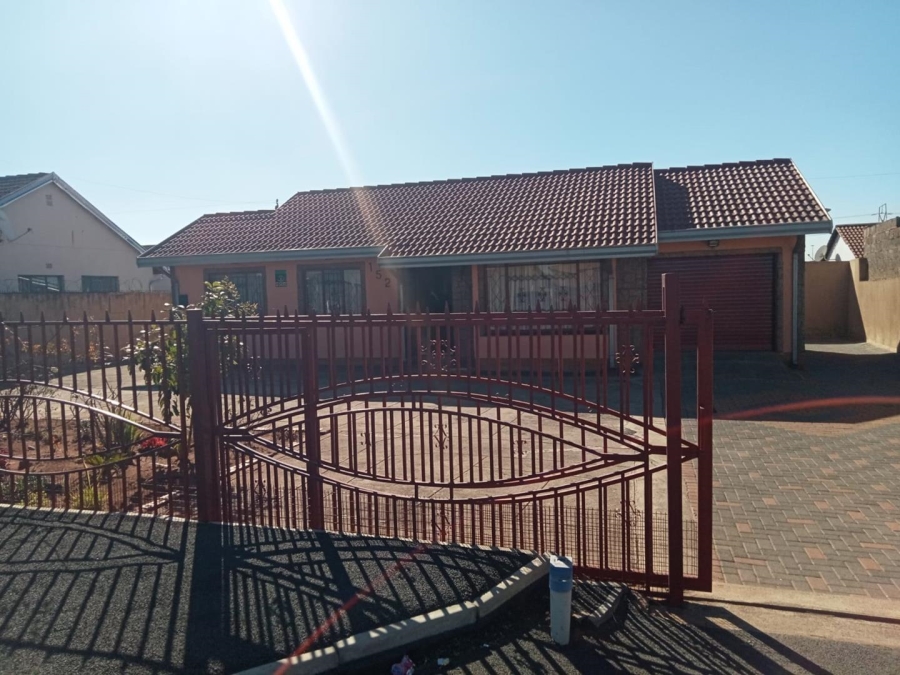 3 Bedroom Property for Sale in Katlehong Gauteng