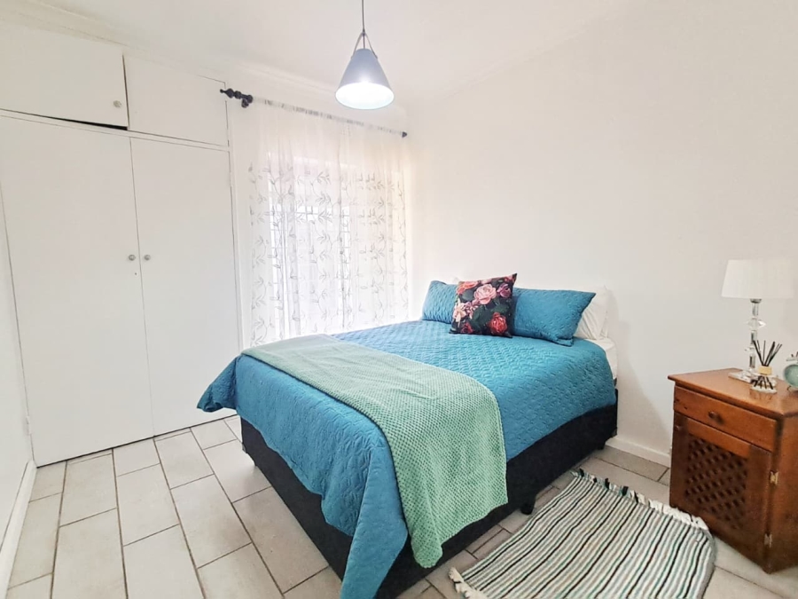 6 Bedroom Property for Sale in Brackenhurst Gauteng