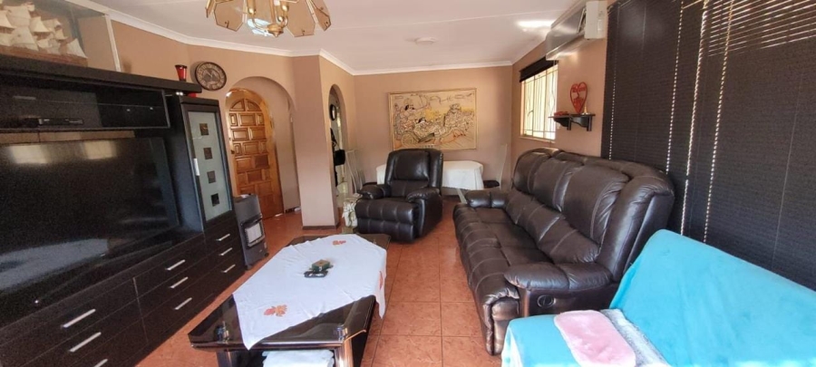 3 Bedroom Property for Sale in Mayberry Park Gauteng