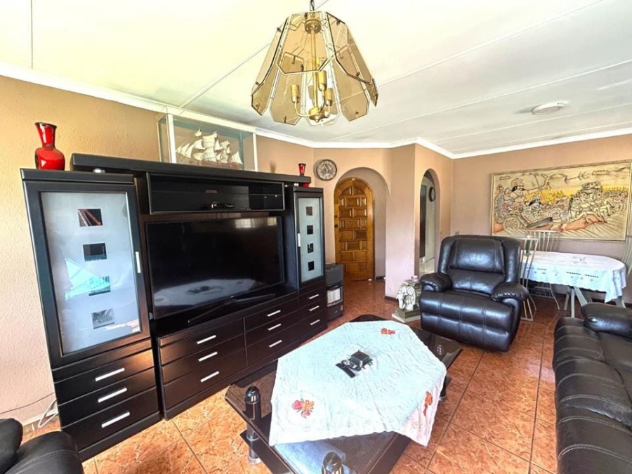 3 Bedroom Property for Sale in Mayberry Park Gauteng