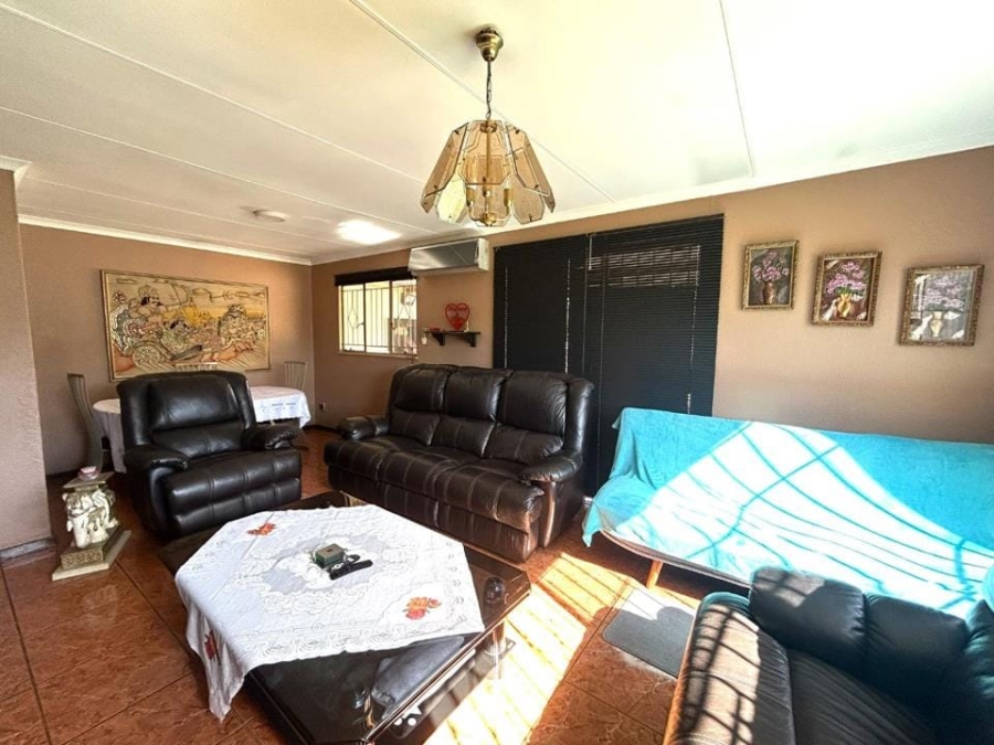3 Bedroom Property for Sale in Mayberry Park Gauteng