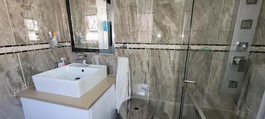 3 Bedroom Property for Sale in Mayberry Park Gauteng