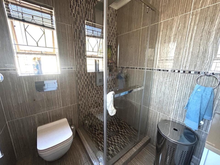 3 Bedroom Property for Sale in Mayberry Park Gauteng
