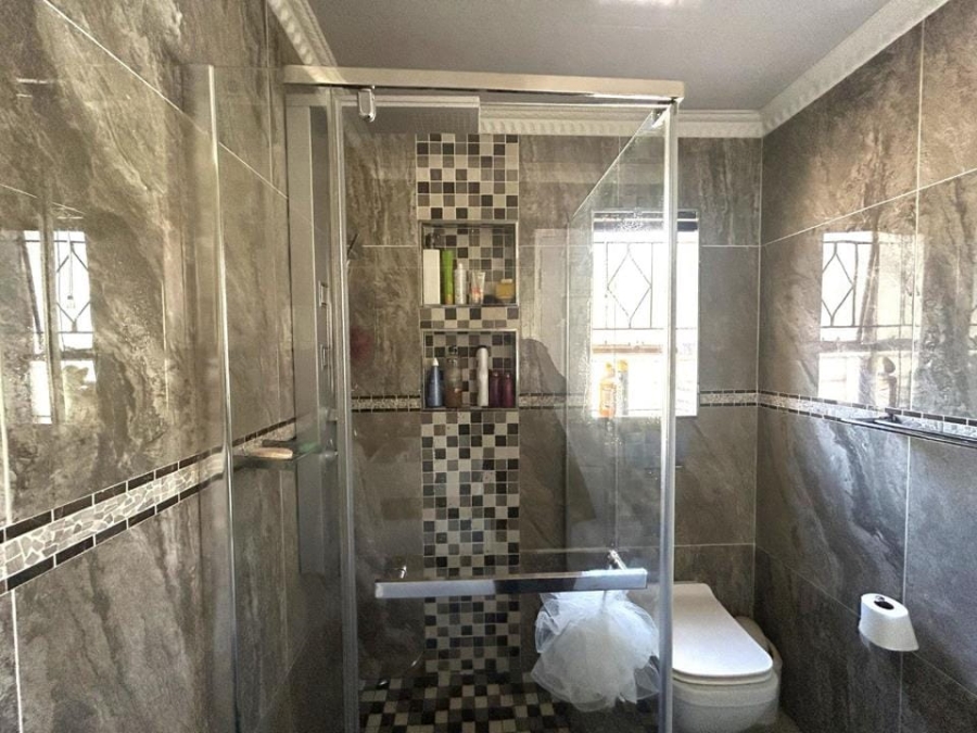 3 Bedroom Property for Sale in Mayberry Park Gauteng