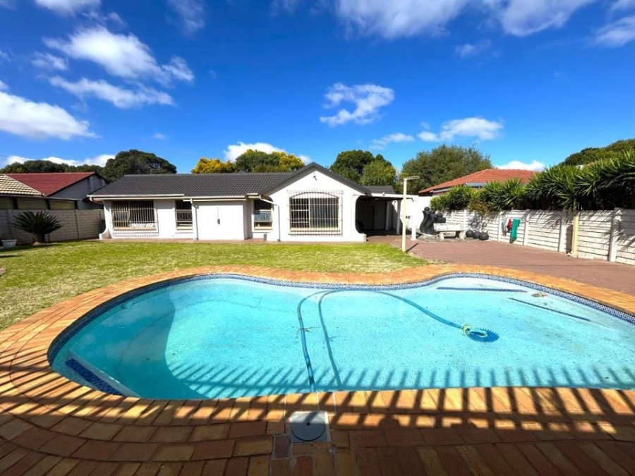 3 Bedroom Property for Sale in Mayberry Park Gauteng