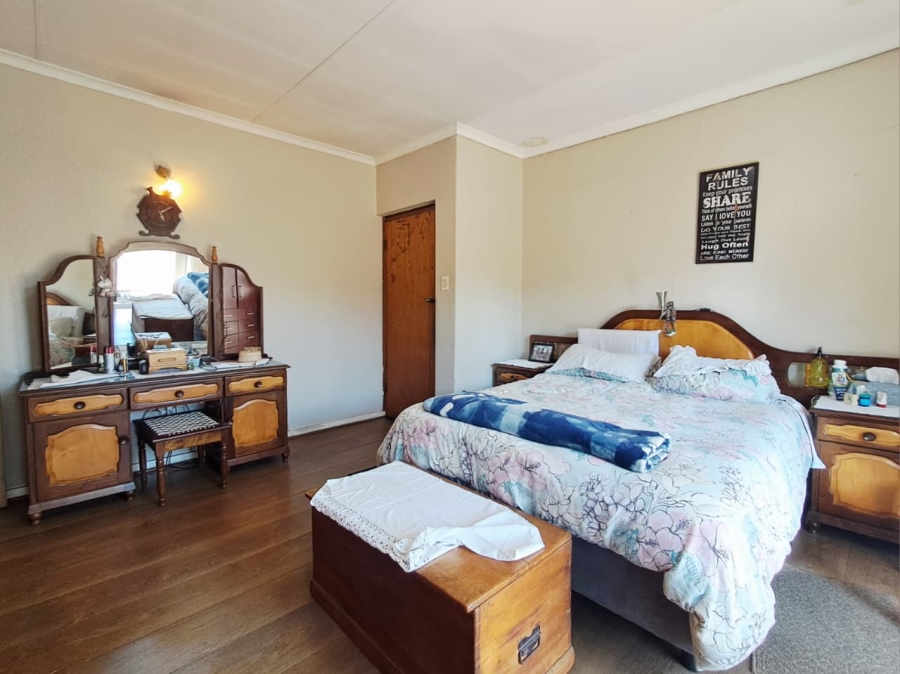4 Bedroom Property for Sale in Brackendowns Gauteng