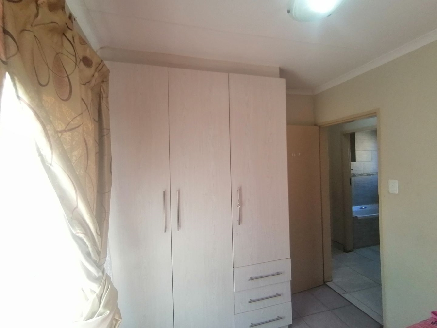 3 Bedroom Property for Sale in Soshanguve East Gauteng