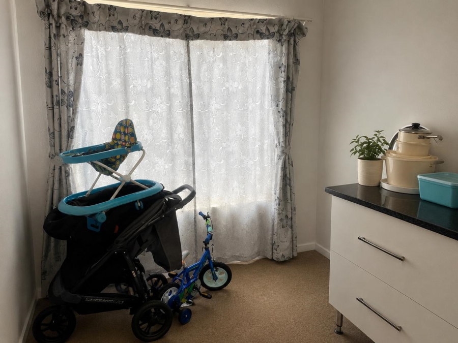 3 Bedroom Property for Sale in Dawn Park Gauteng