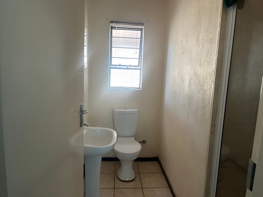 3 Bedroom Property for Sale in Dawn Park Gauteng