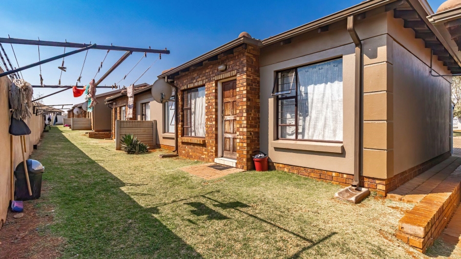 3 Bedroom Property for Sale in Dawn Park Gauteng