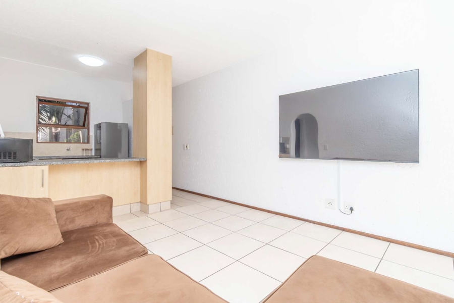 1 Bedroom Property for Sale in Lonehill Gauteng
