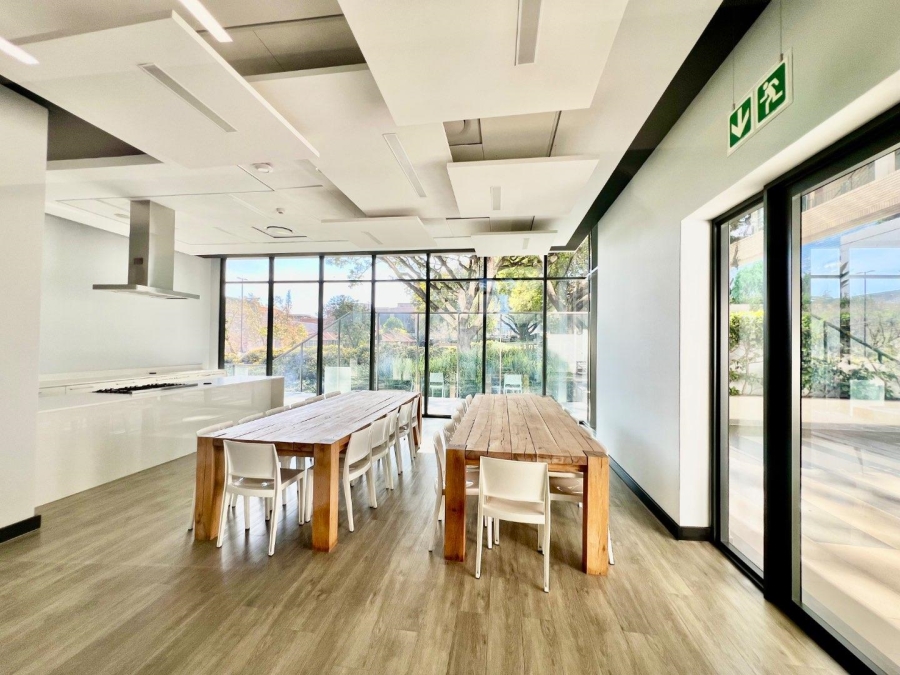 2 Bedroom Property for Sale in Rosebank Gauteng