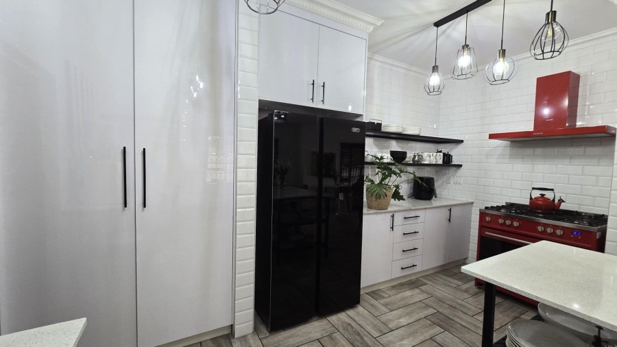 0 Bedroom Property for Sale in Radiokop Gauteng