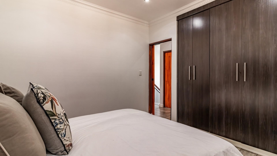 3 Bedroom Property for Sale in Radiokop Gauteng